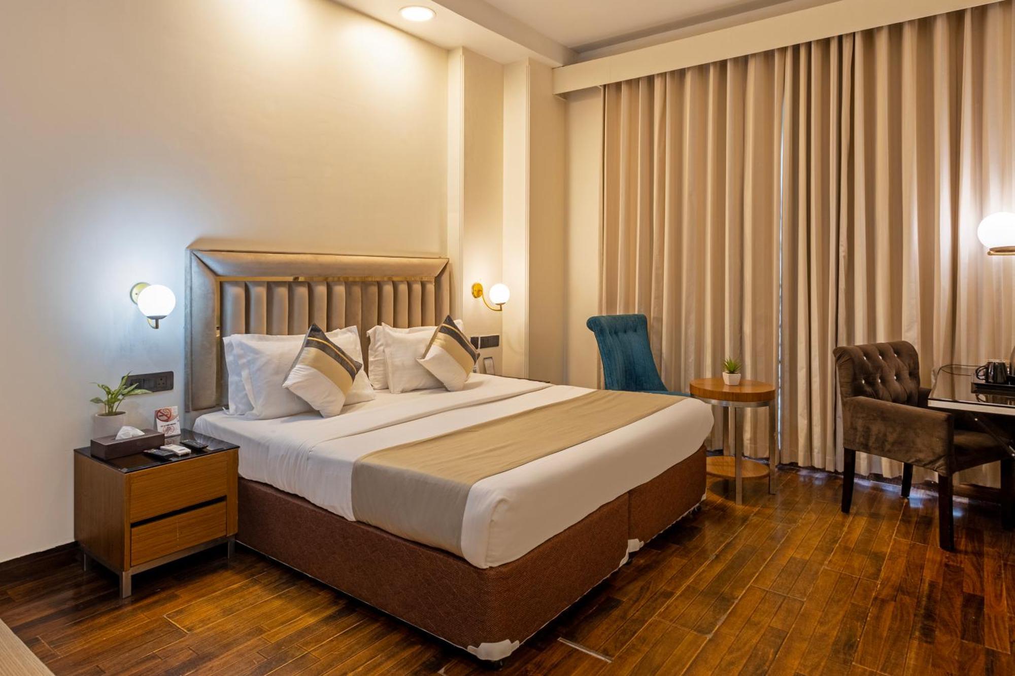 Hotel The Orion - Greater Kailash New Delhi