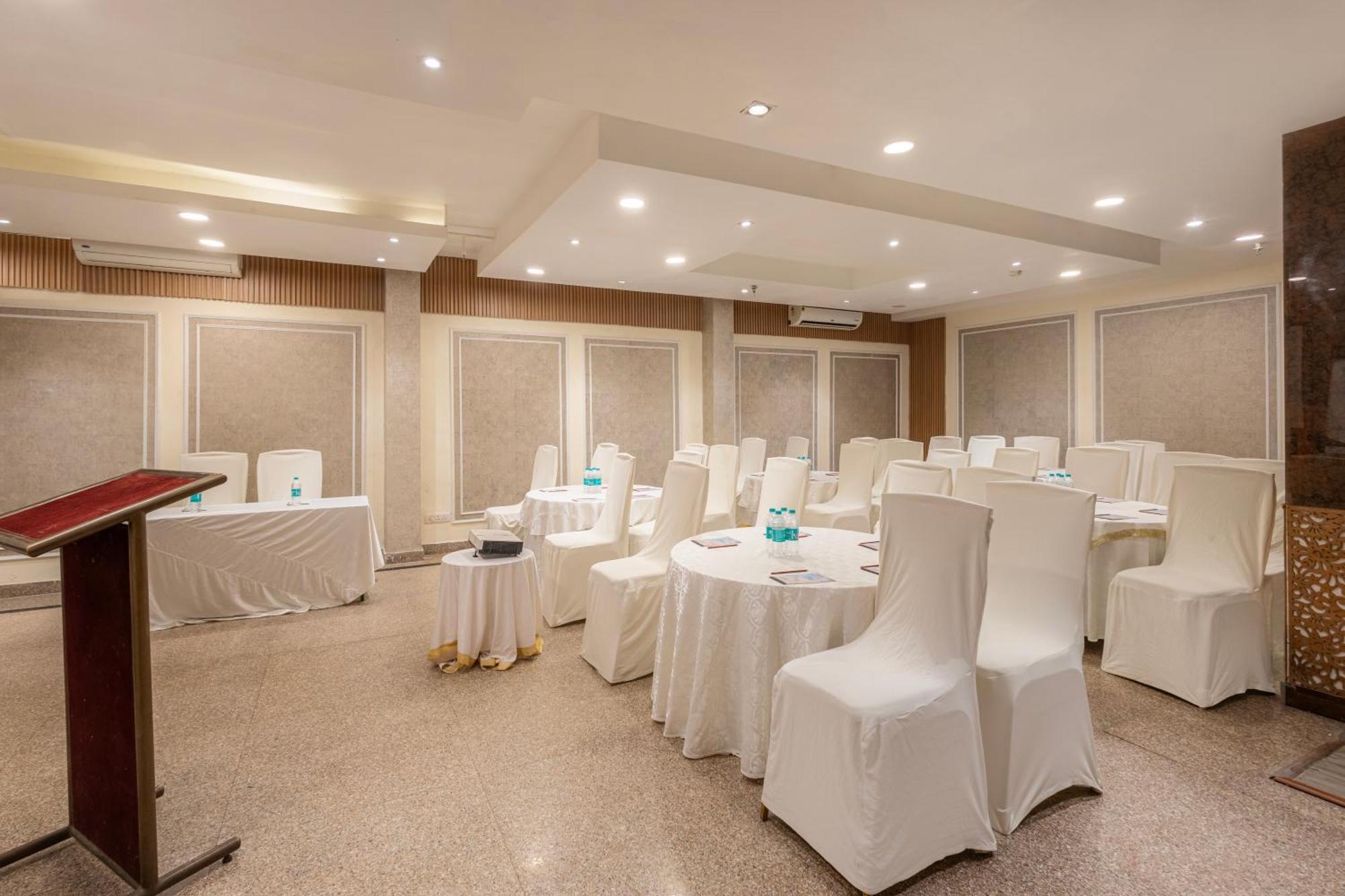 The Orion - Greater Kailash Hotel New Delhi