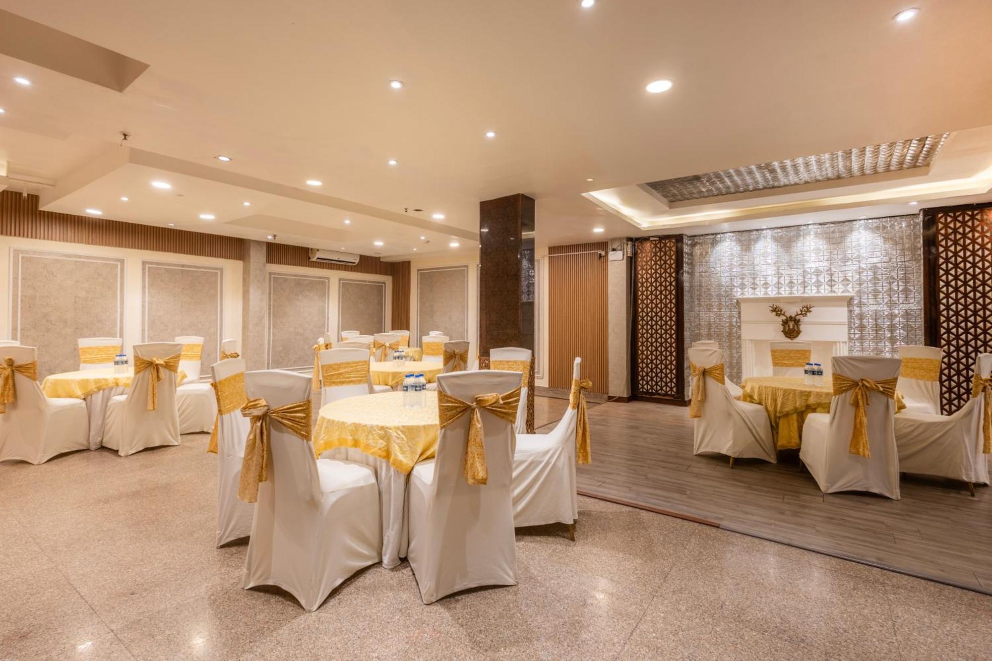 The Orion - Greater Kailash 4* New Delhi